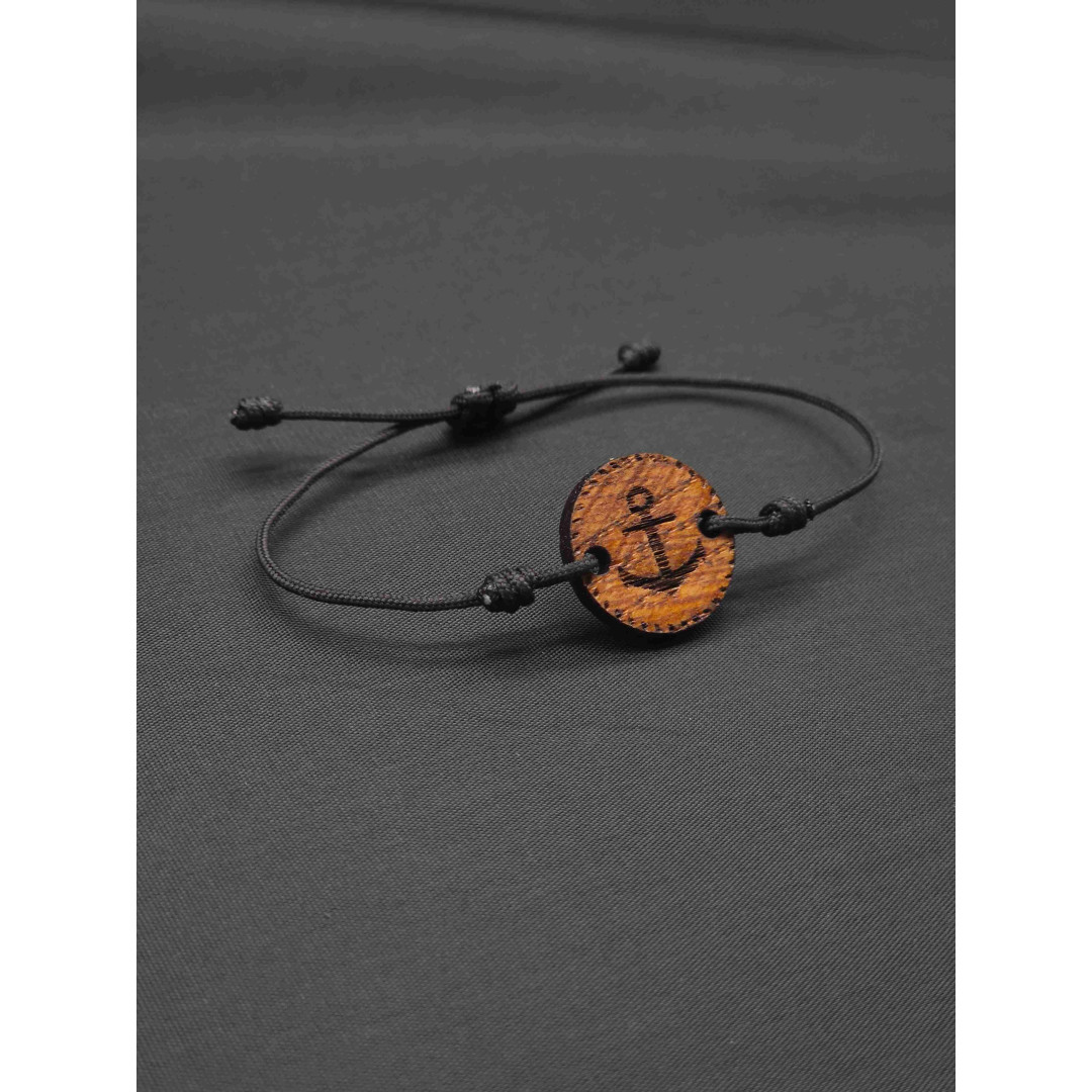 Unisex Oak Wood Bracelet with Anchor Design – Timeless & Unique