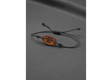 Unisex Animal Paw Bracelet – Oak Wood Craftsmanship